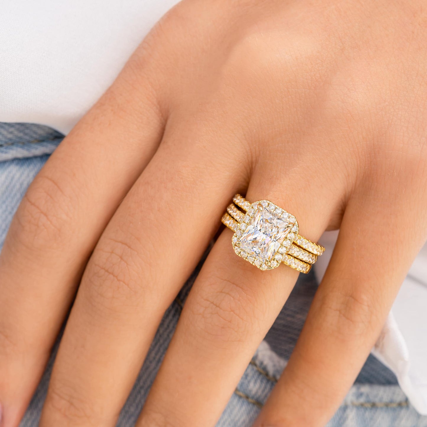1.5 CT Radiant Halo & Pave Moissanite Engagement Ring
