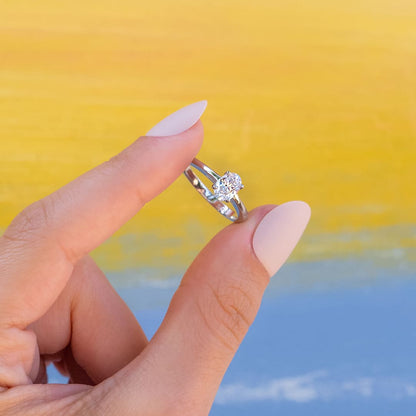 1.33 CT Oval Solitaire Moissanite Engagement Ring