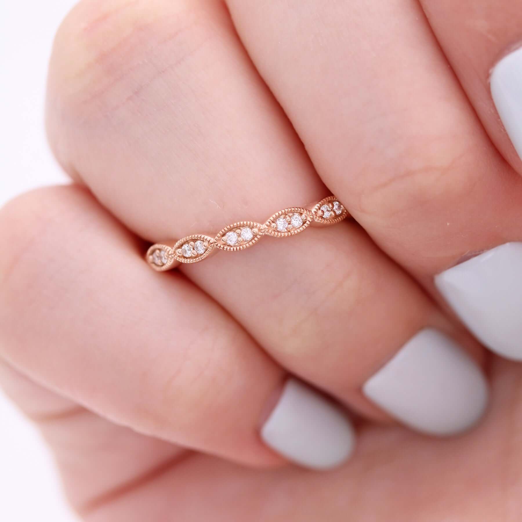 0.1 TCW Round Milgrain Moissanite Wedding Band