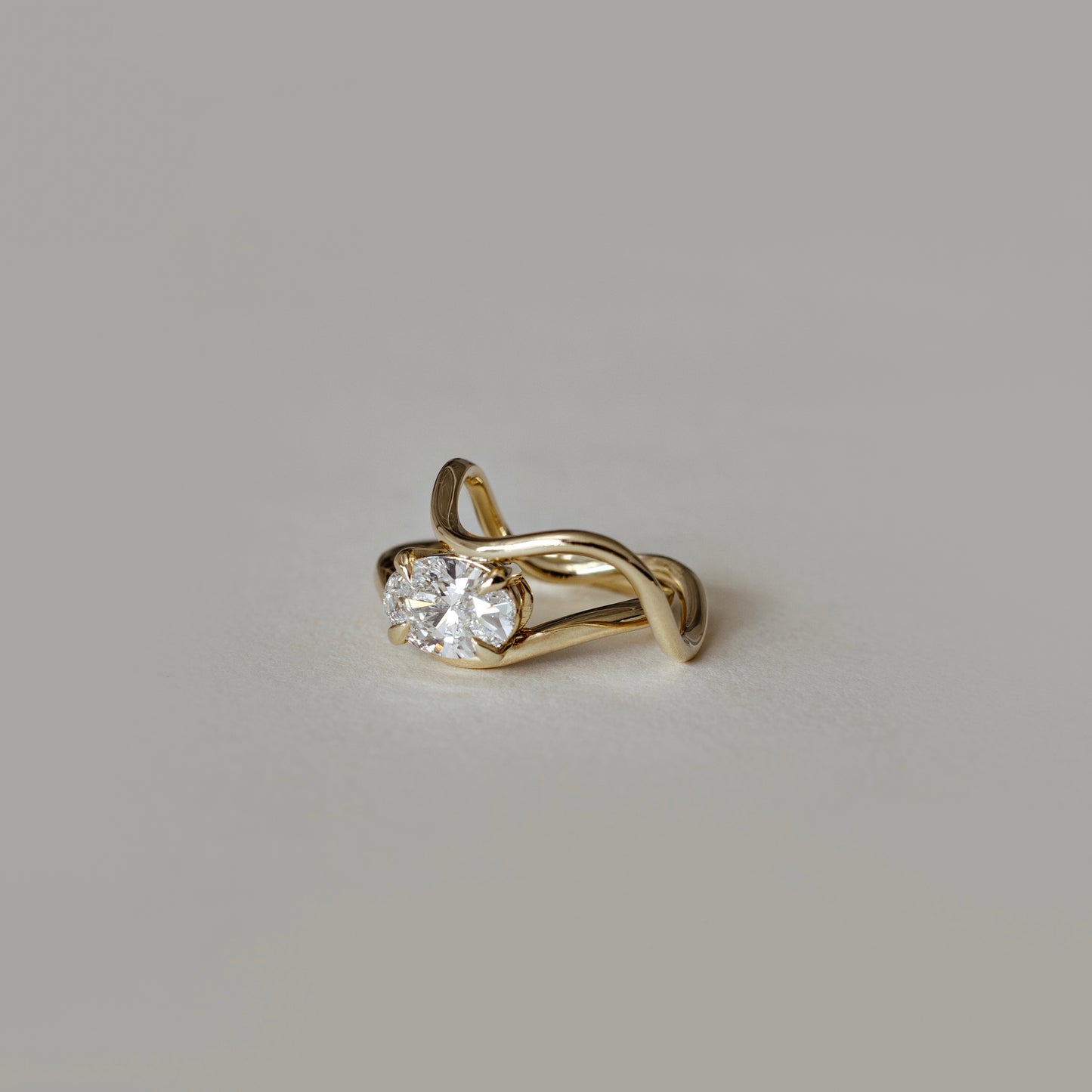 Classic Curved Wedding Band