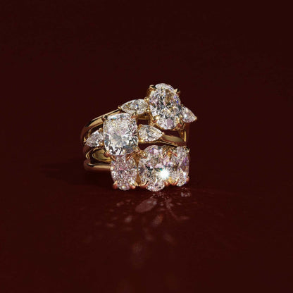 1.5 CT Oval Three Stone Moissanite Engagement Ring