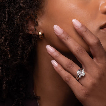 1.5 CT Oval Three Stone Moissanite Engagement Ring