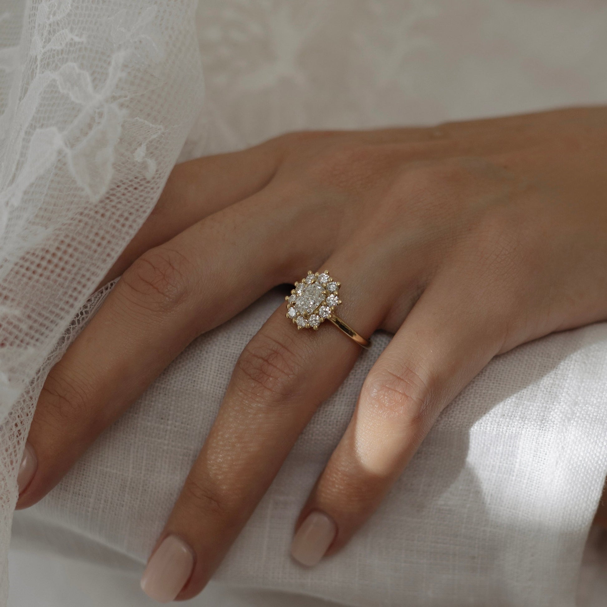 1 CT Elongated Cushion Halo Moissanite Engagement Ring