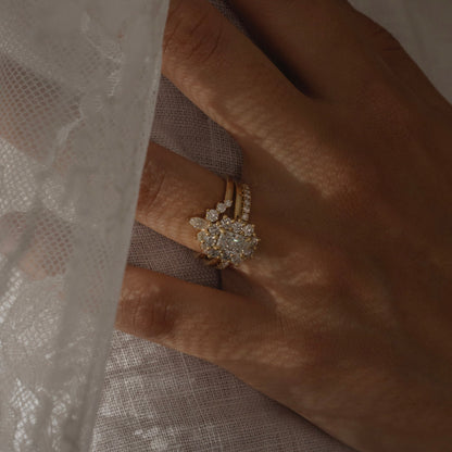 1.5 CT Radiant Halo Moissanite Engagement Ring
