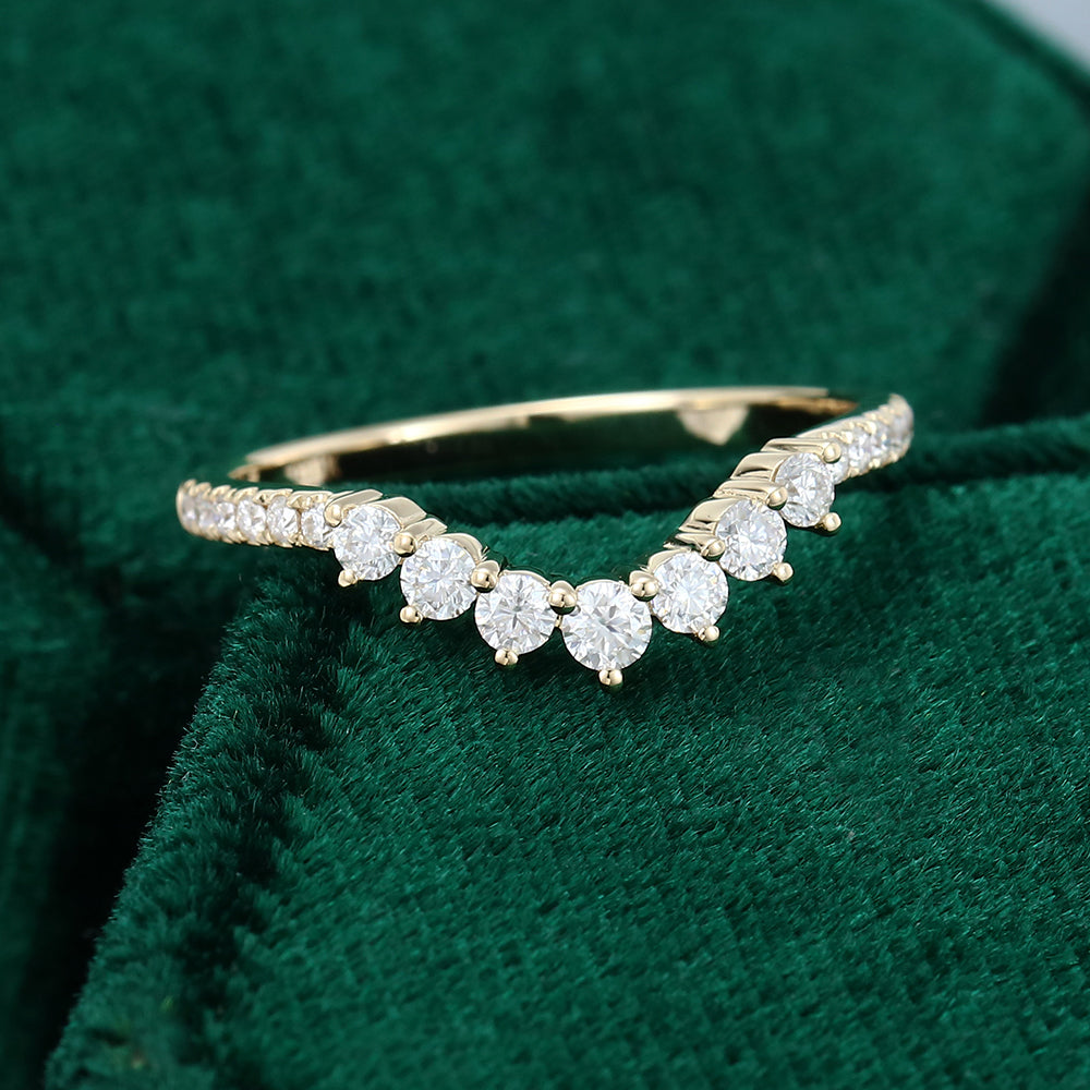 0.37 TCW Round Curved Moissanite Wedding Band