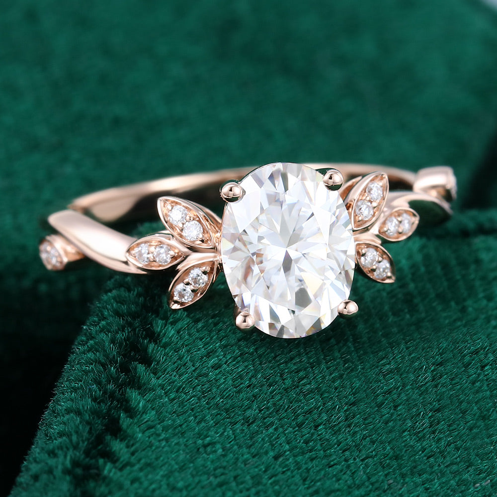 1.33 CT Oval Cluster Moissanite Engagement Ring