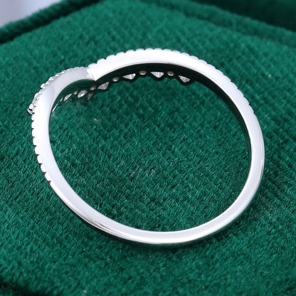 0.11 TCW Round Curved Moissanite Wedding Band