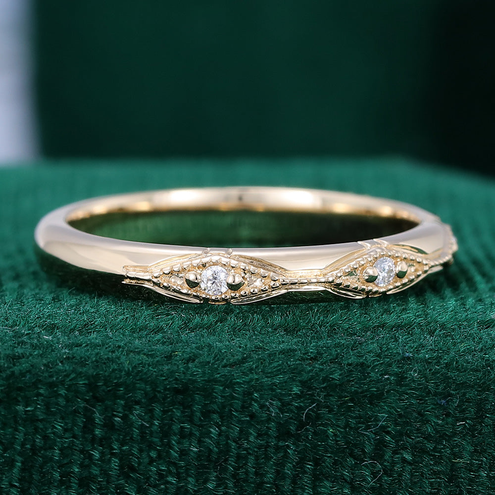 0.07 TCW Round Milgrain Moissanite Wedding Band