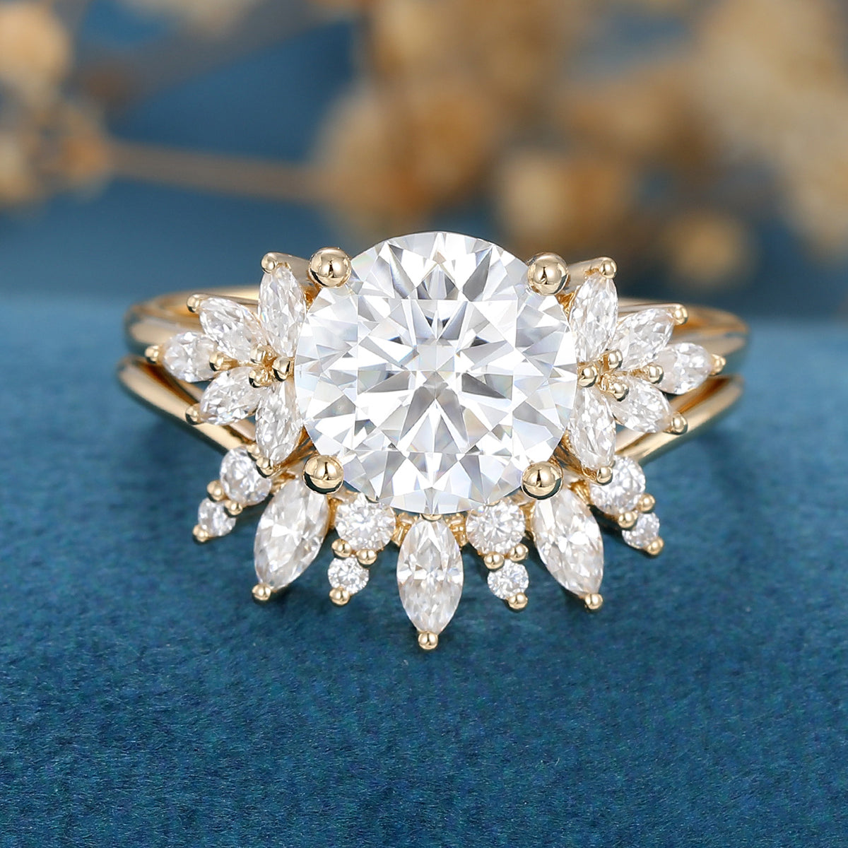 1.9 CT Round Cluster Moissanite Bridal Set
