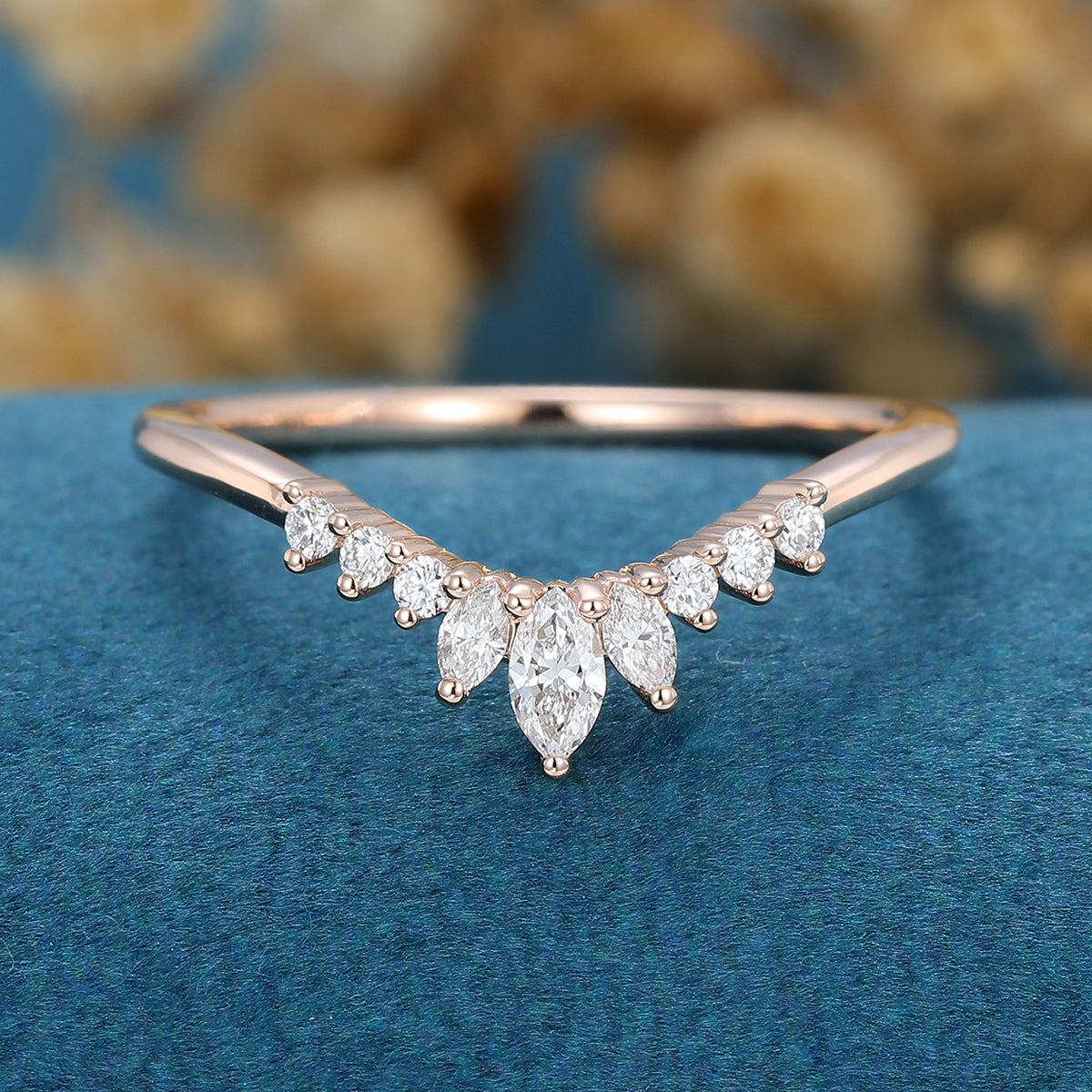 1.5 TCW Marquise & Round Curved Moissanite Wedding Band