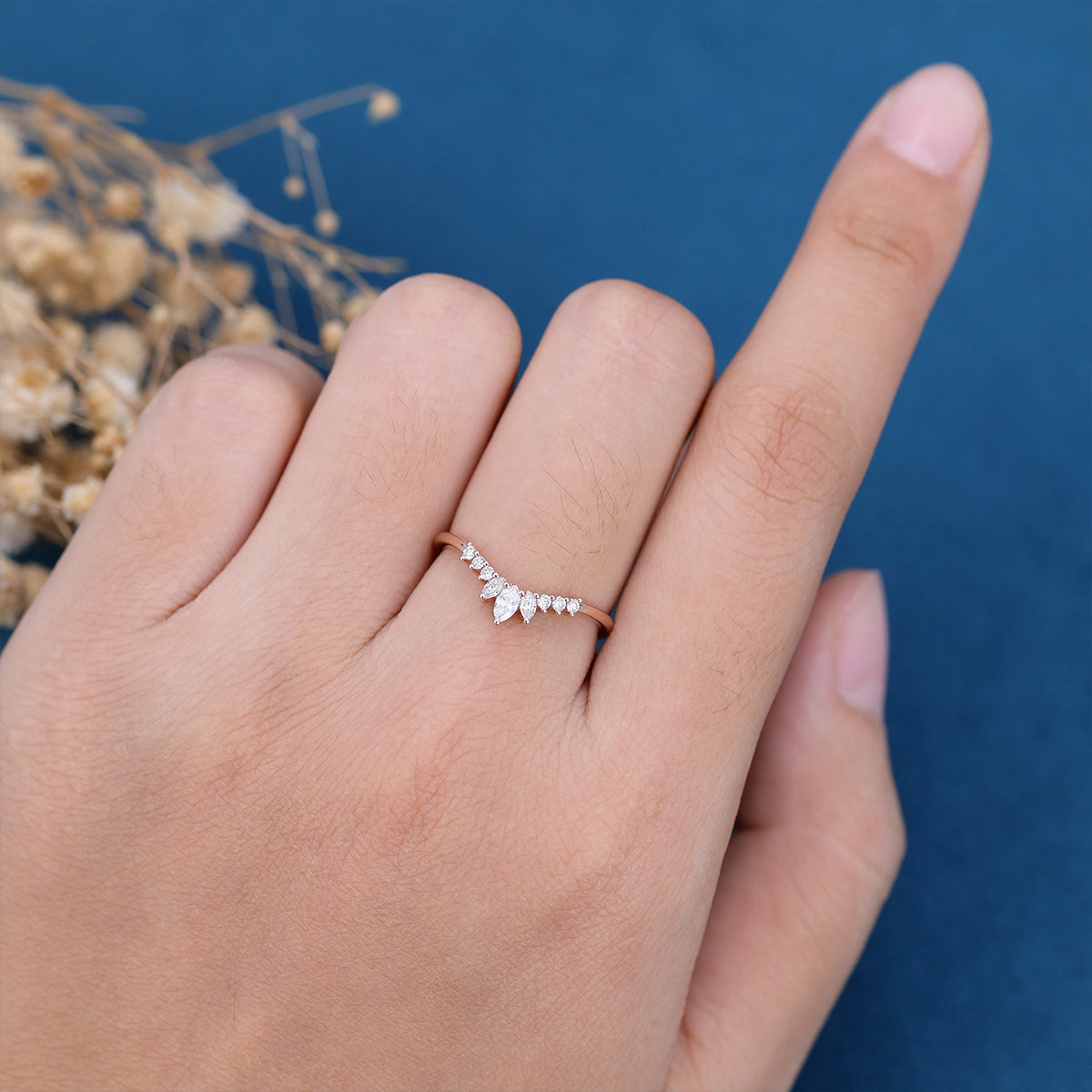 1.5 TCW Marquise & Round Curved Moissanite Wedding Band