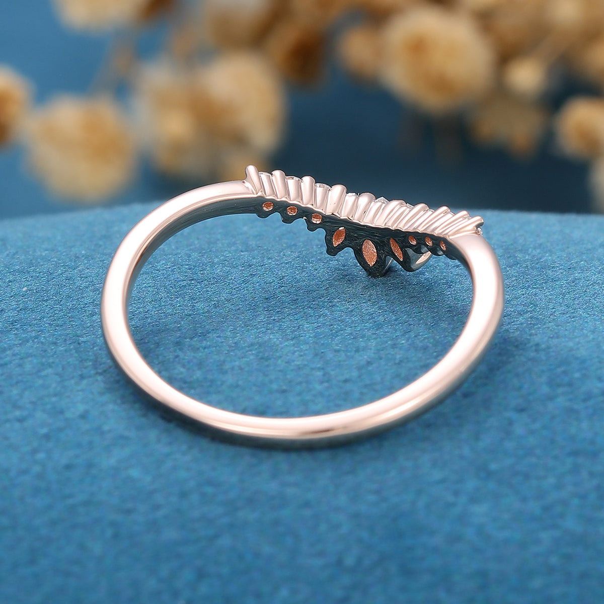 1.5 TCW Marquise & Round Curved Moissanite Wedding Band