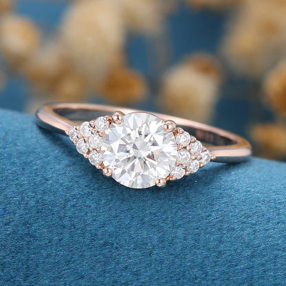 0.68 CT Round Cluster Moissanite Engagement Ring