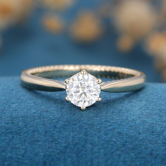 0.41 CT Round Solitaire Moissanite Engagement Ring