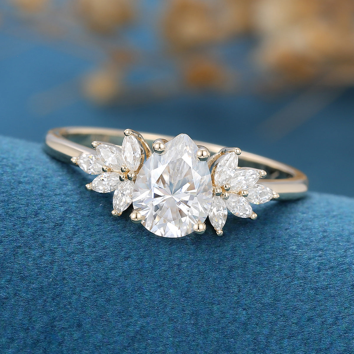 1 CT Pear Cluster Moissanite Engagement Ring