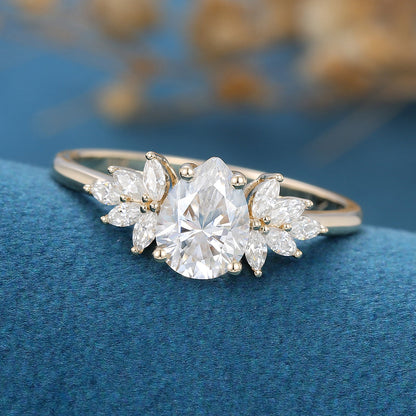 1 CT Pear Cluster Moissanite Engagement Ring