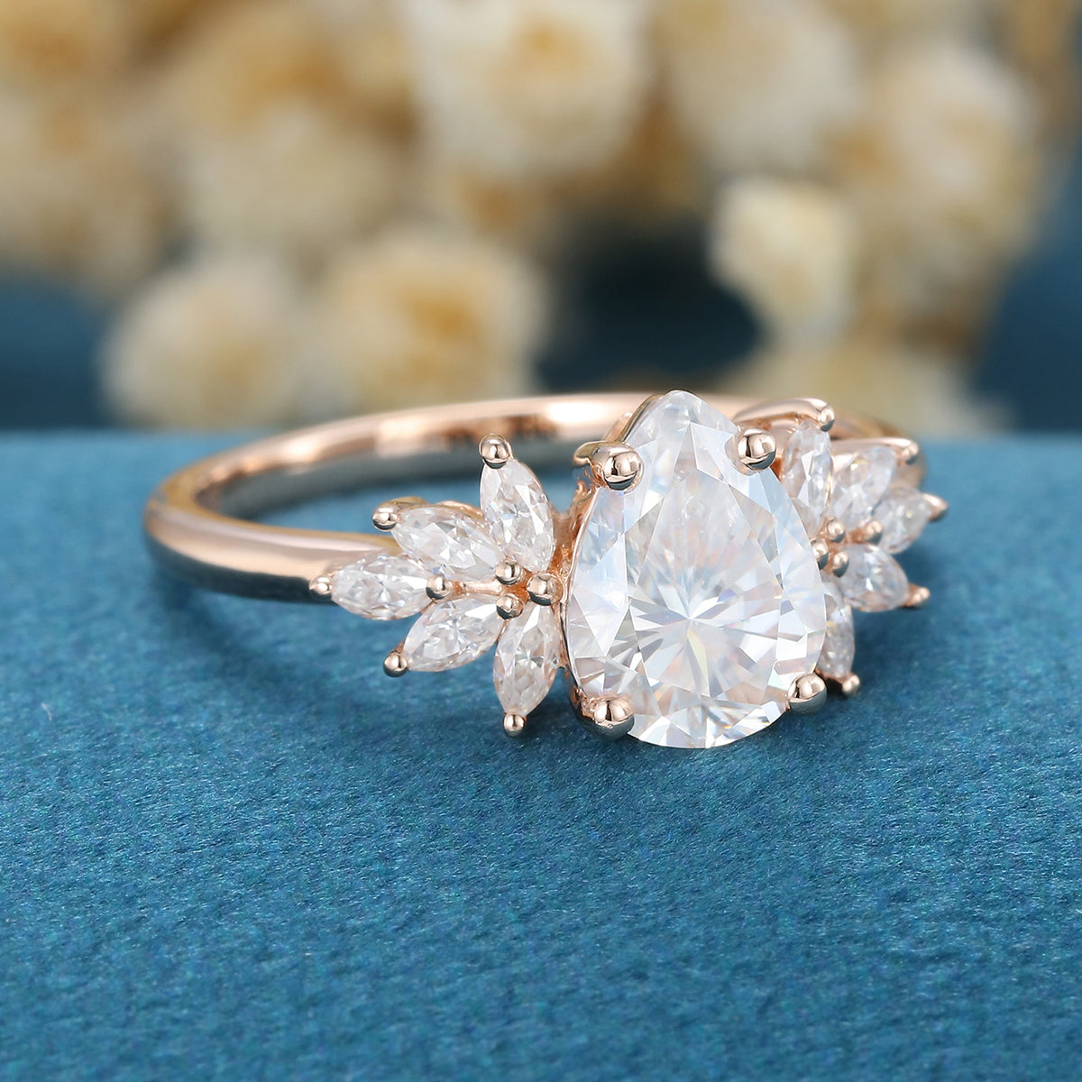 1 CT Pear Cluster Moissanite Engagement Ring