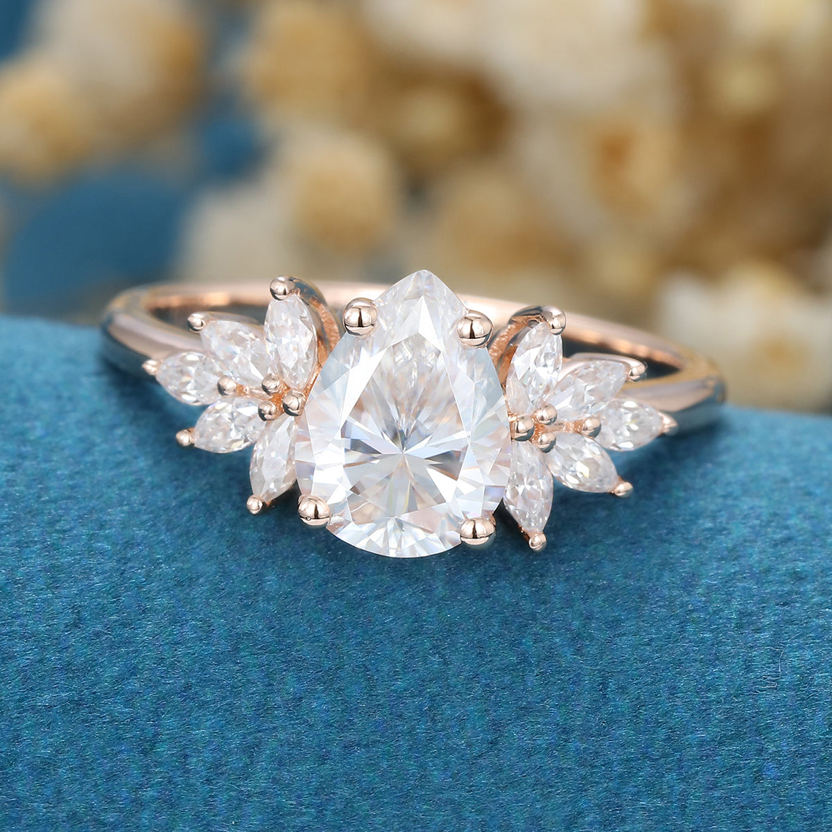 1 CT Pear Cluster Moissanite Engagement Ring