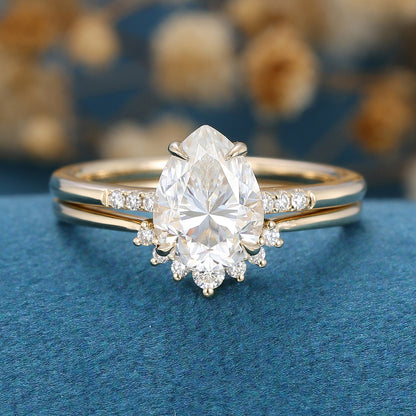 1 CT Pear Pave Moissanite Bridal Set