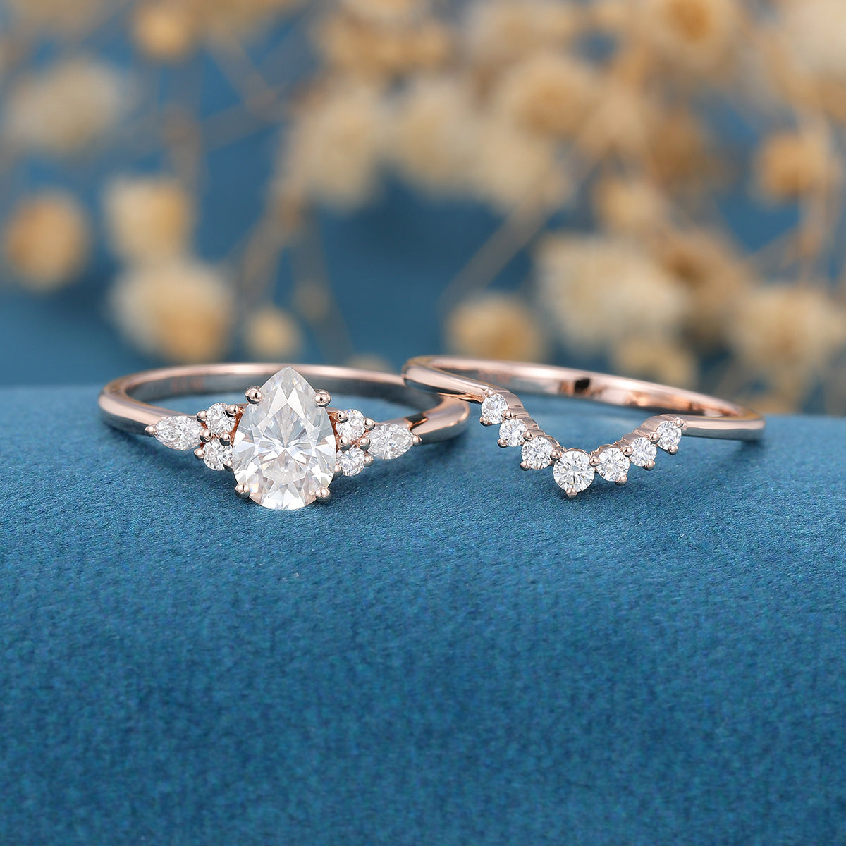 1 CT Pear Cluster Moissanite Bridal Set