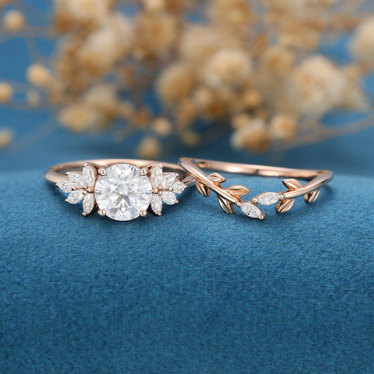 1.1 CT Round Cluster Moissanite Bridal Set