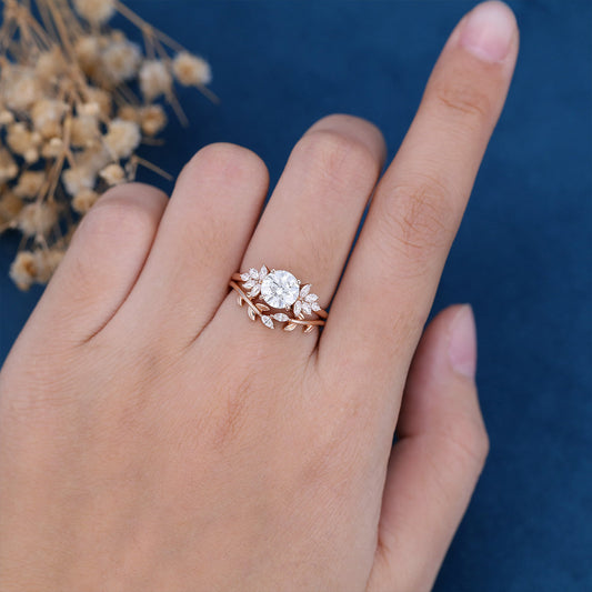 1.1 CT Round Cluster Moissanite Bridal Set