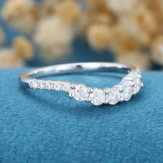 0.43 TCW Round Curved Moissanite Wedding Band