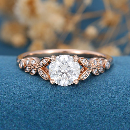 0.68 CT Round Vintage Cluster Moissanite Engagement Ring