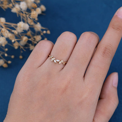 1.4 TCW Marquise Twig Style Moissanite Wedding Band