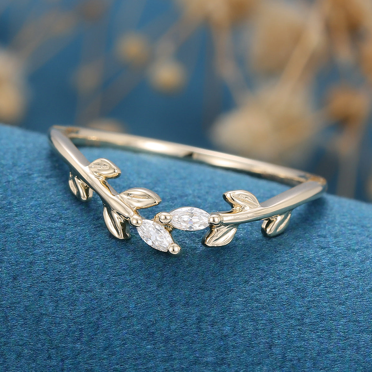 1.4 TCW Marquise Twig Style Moissanite Wedding Band