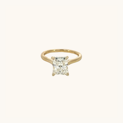 2.6 CT Radiant Solitaire Moissanite Engagement Ring