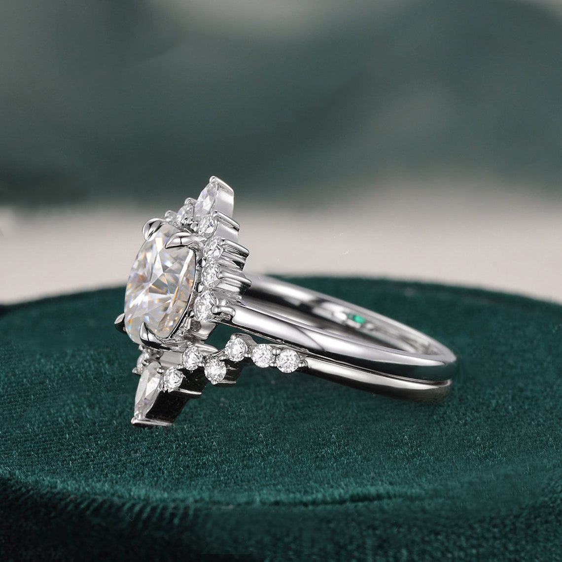 1.0 CT Oval Cluster Moissanite Bridal Set