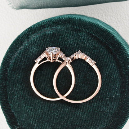 1.5 CT Pear Cluster Moissanite Bridal Set