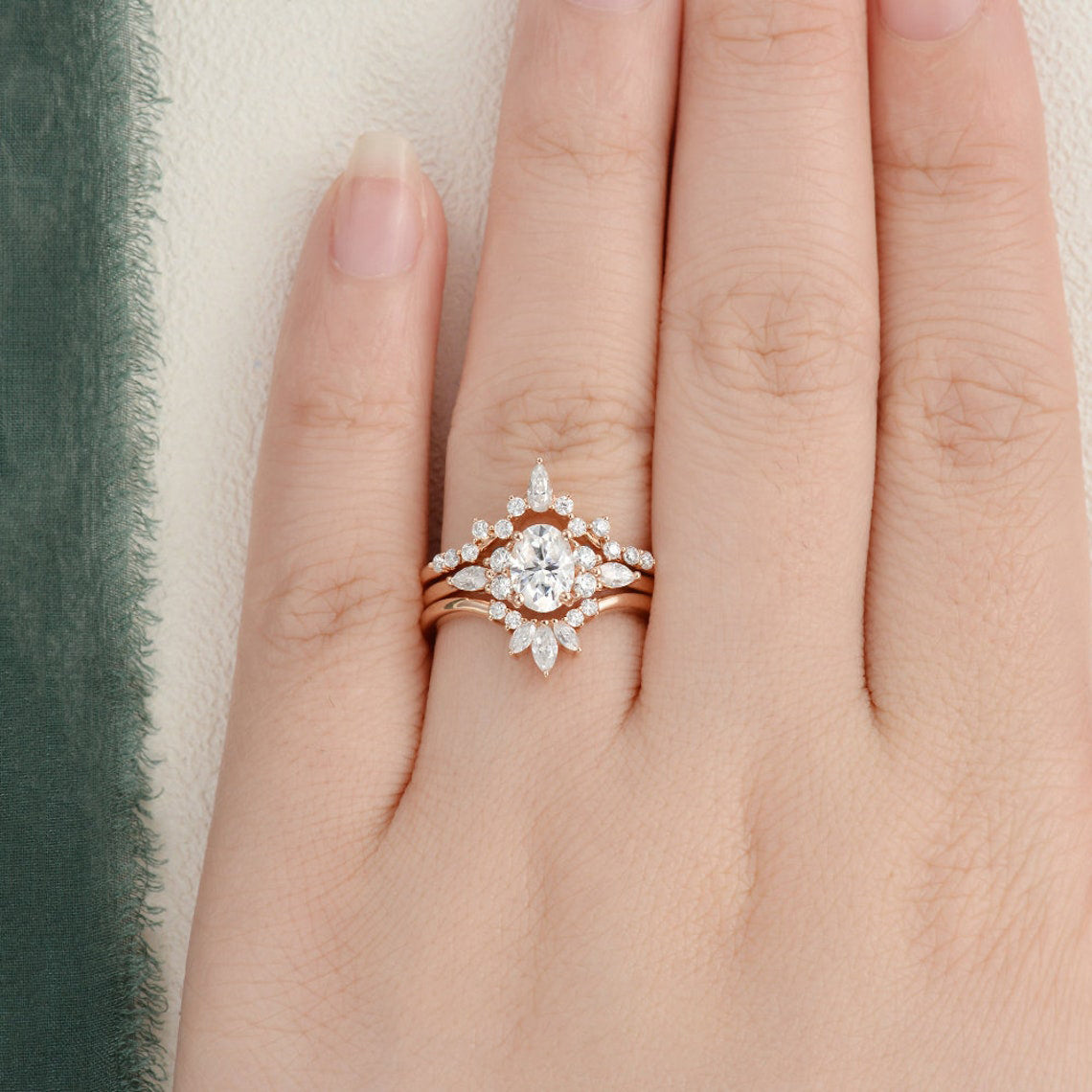 1.0 CT Oval Cluster Moissanite Bridal Set