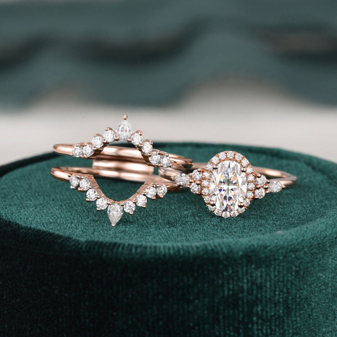 1.0 CT Oval Halo Moissanite Bridal Set