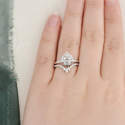 1.5 CT Oval Cluster Moissanite Bridal Set