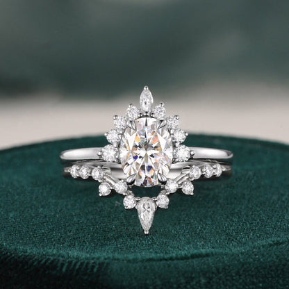 1.0 CT Oval Cluster Moissanite Bridal Set