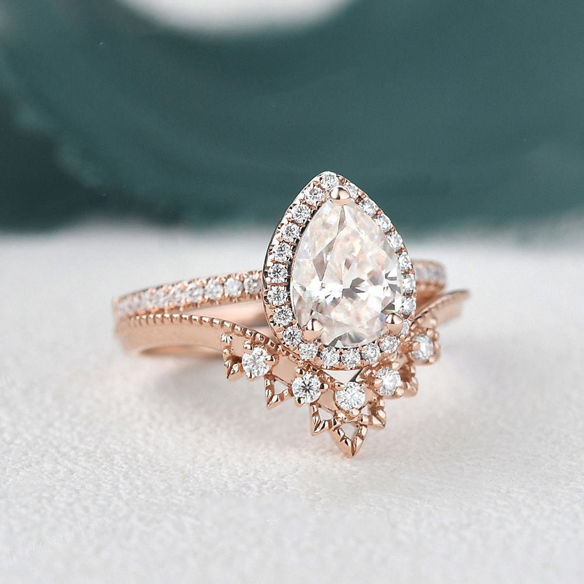 1.5 CT Pear Halo & Pave Moissanite Bridal Set