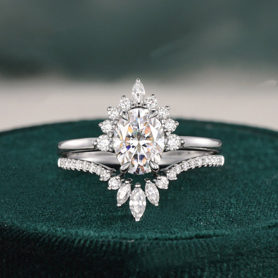 1.5 CT Oval Cluster Moissanite Bridal Set