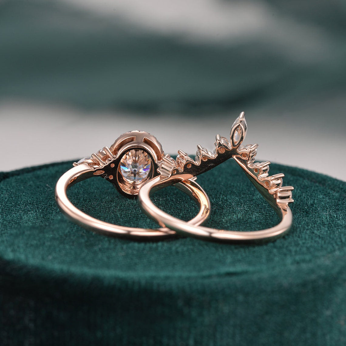 2.0 CT Oval Halo Moissanite Bridal Set