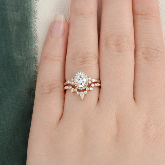 2.0 CT Oval Cut Cluster Halo Moissanite Bridal Ring Set 2