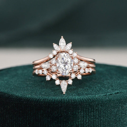 1.0 CT Oval Cluster Moissanite Bridal Set