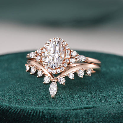 2.0 CT Oval Halo Moissanite Bridal Set