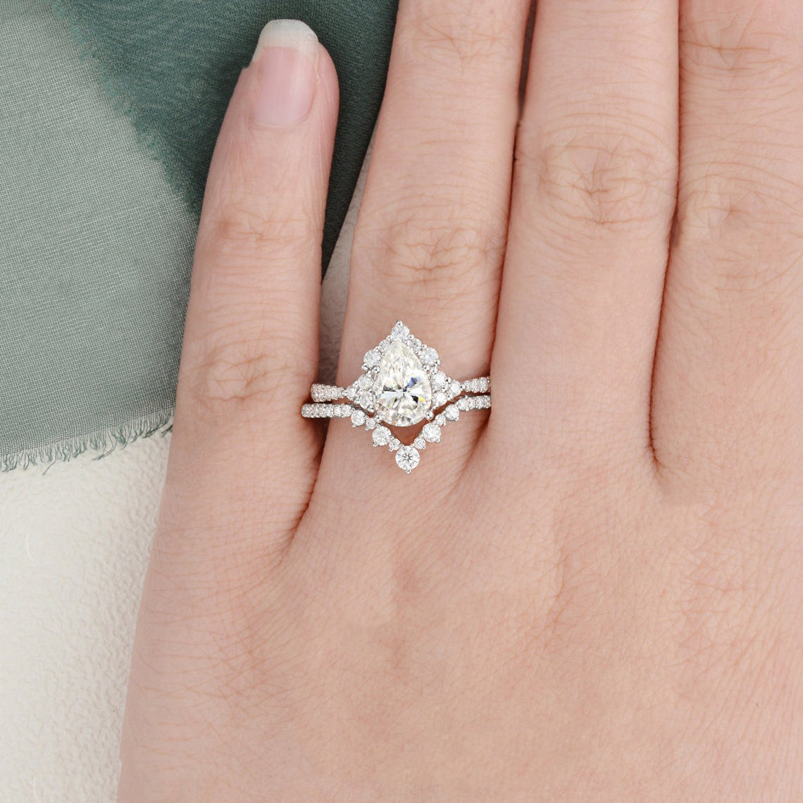 1.5 CT Pear Cluster & Pave Moissanite Bridal Set