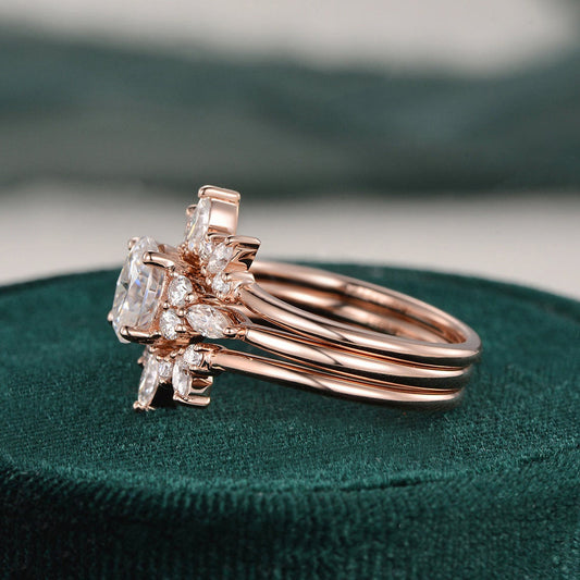 1.0 CT Oval Cluster Moissanite Bridal Set