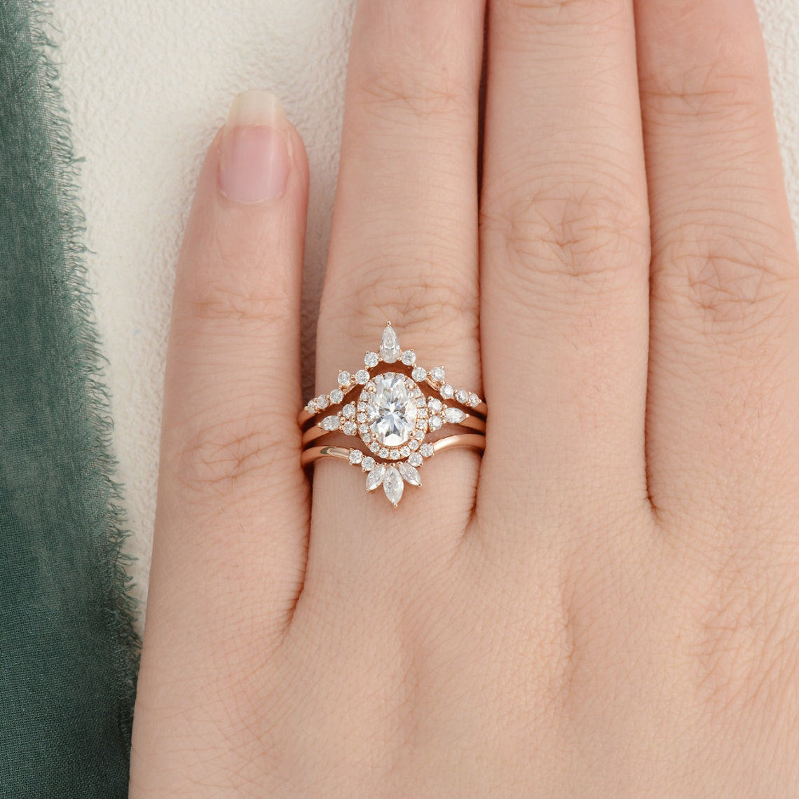 1 CT Oval Halo & Cluster Moissanite Bridal Set