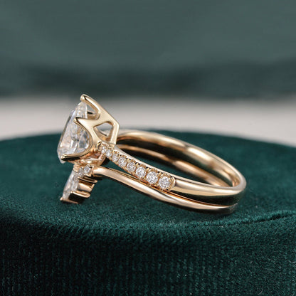 1 CT Pear Pave Moissanite Bridal Set
