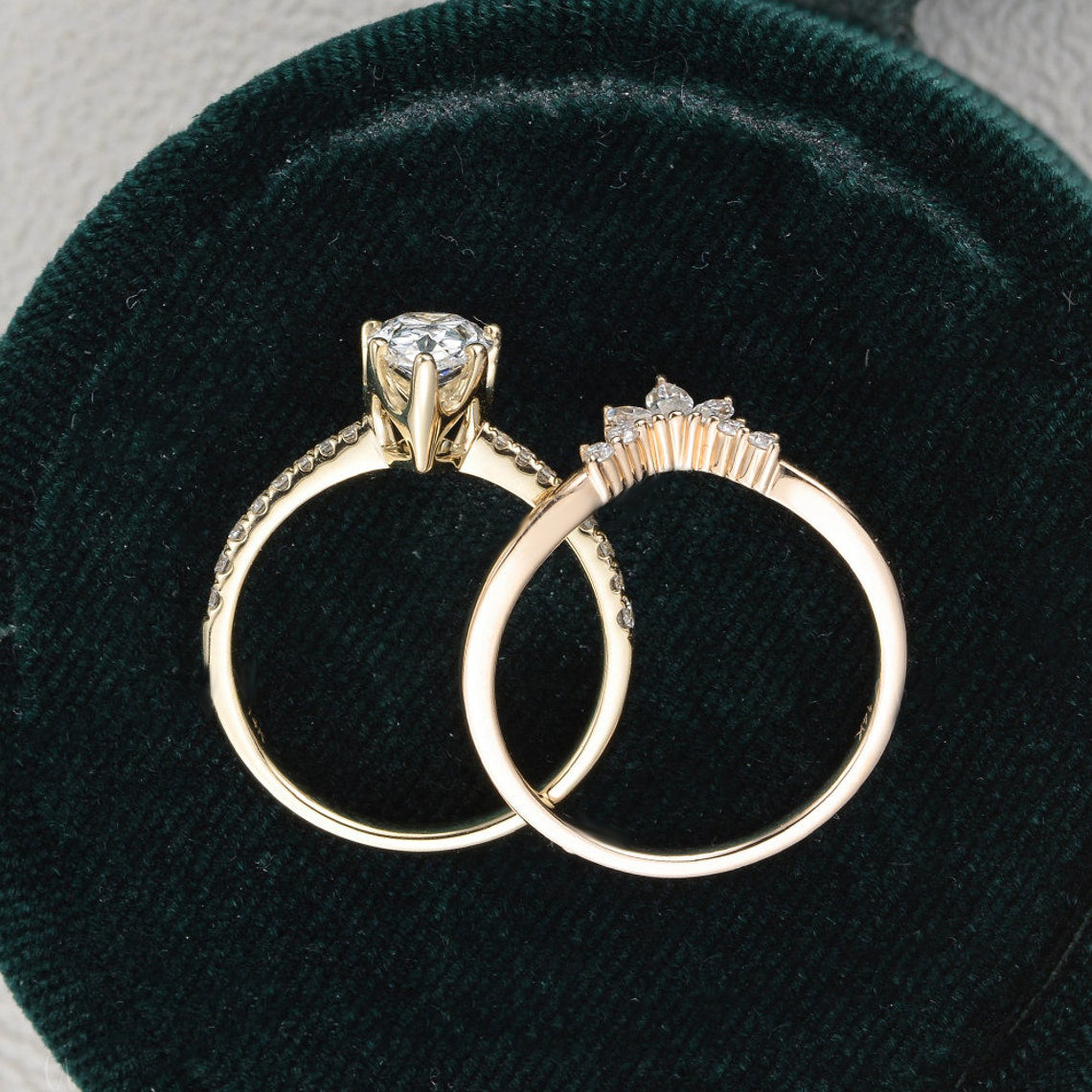 1 CT Pear Pave Moissanite Bridal Set