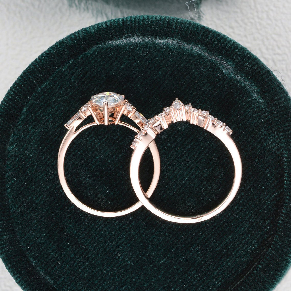 1.5 CT Pear Cluster Moissanite Bridal Set