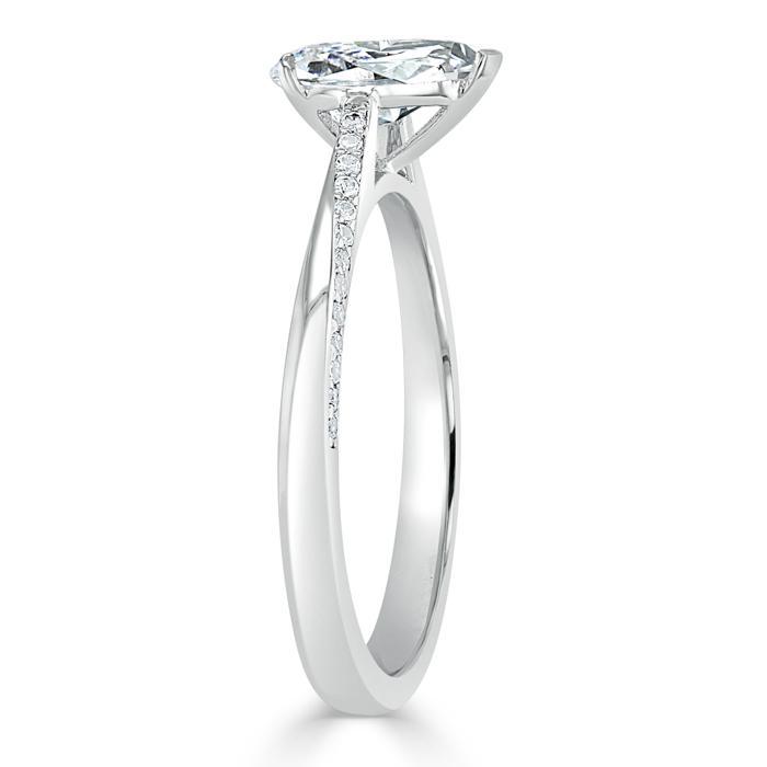 0.75 CT Pear Cut Solitaire Moissanite Engagement Ring 3